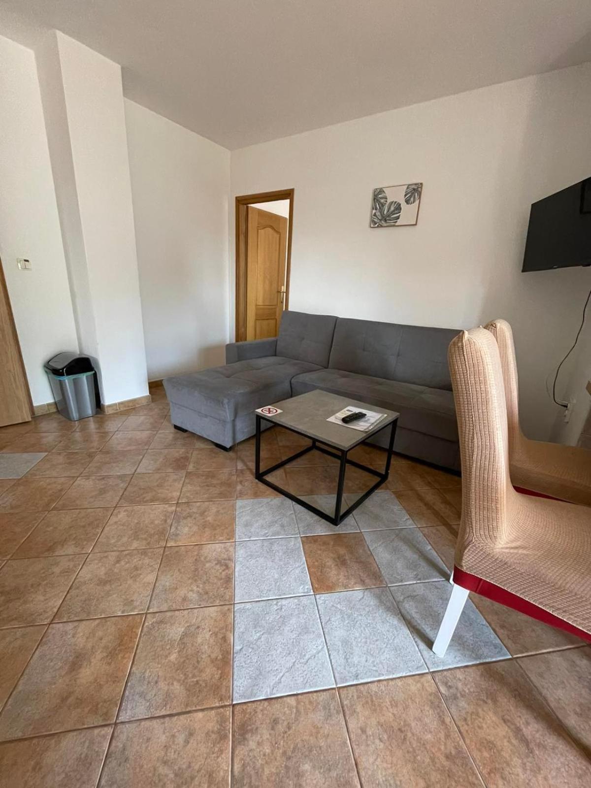Hill 3 Apartment Viskovo ภายนอก รูปภาพ