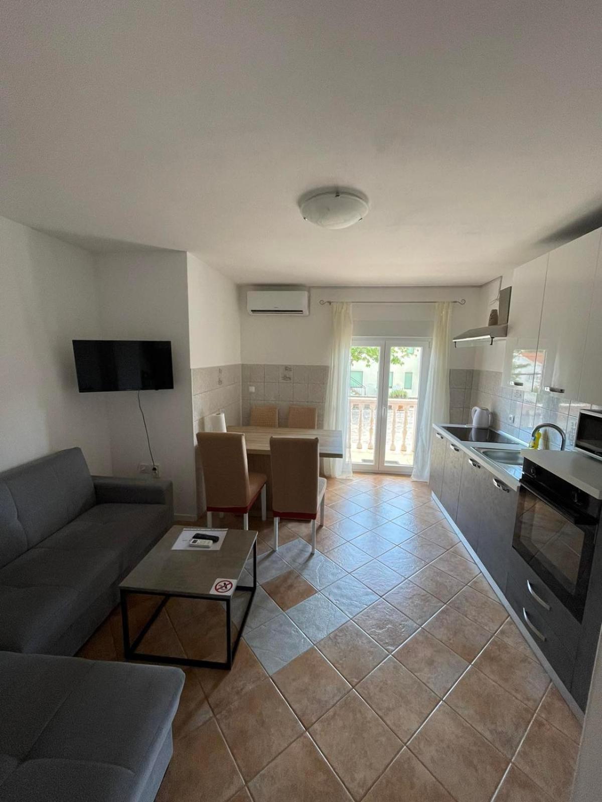 Hill 3 Apartment Viskovo ภายนอก รูปภาพ