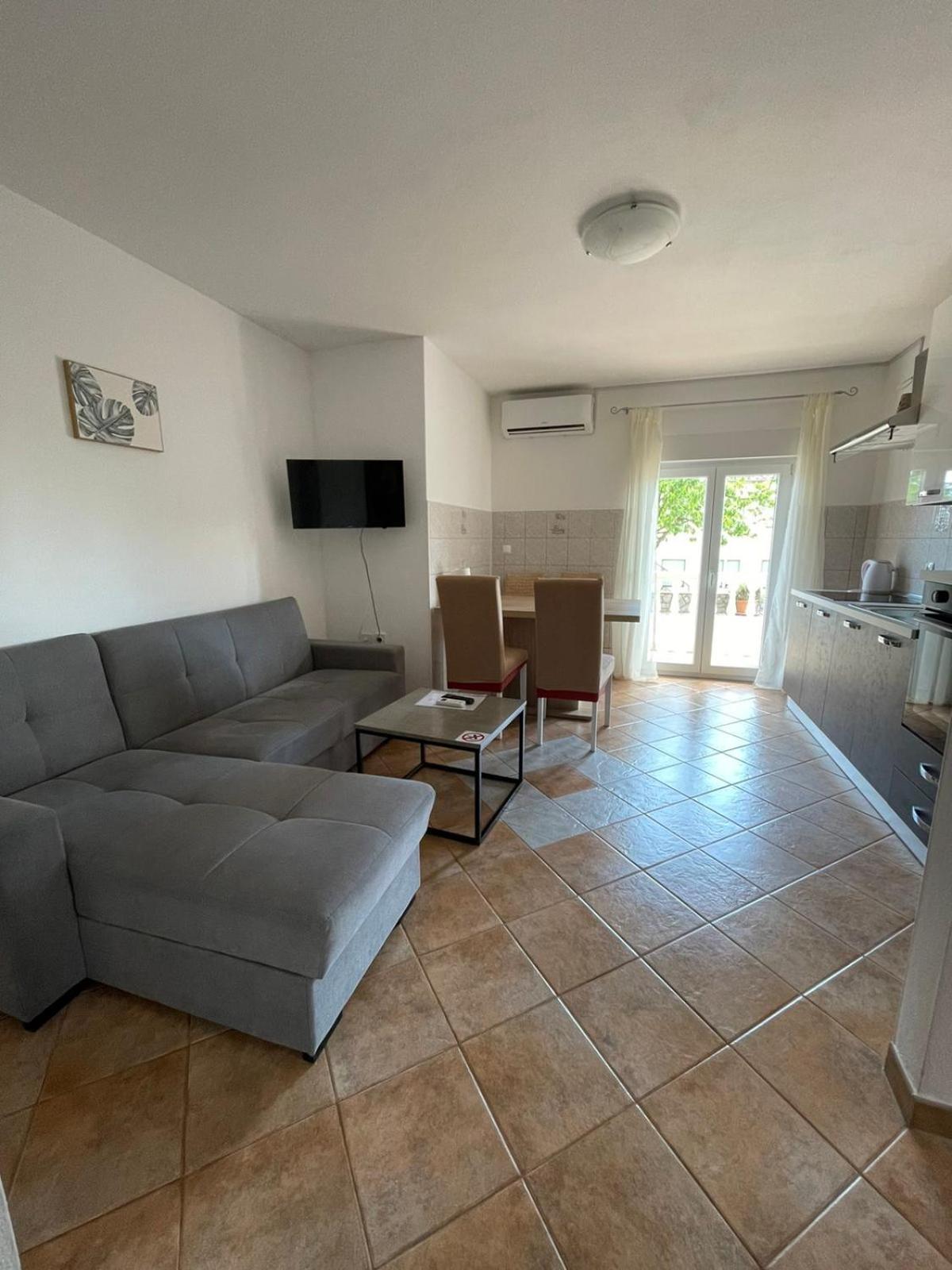 Hill 3 Apartment Viskovo ภายนอก รูปภาพ